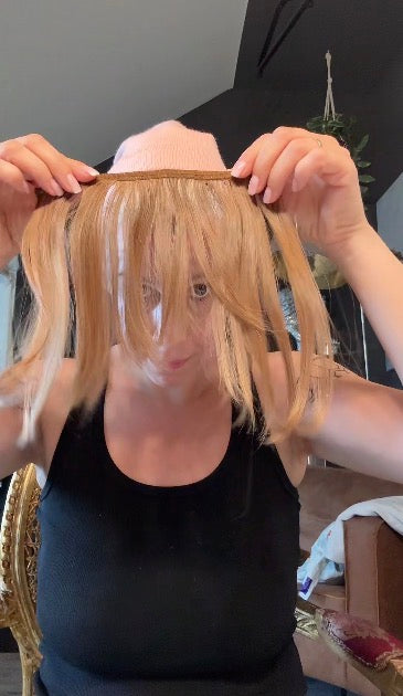 Pony Goldblond